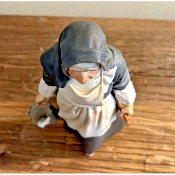 ALGORA Nun Figurine Made in Spain Used - Picture 12 of 15